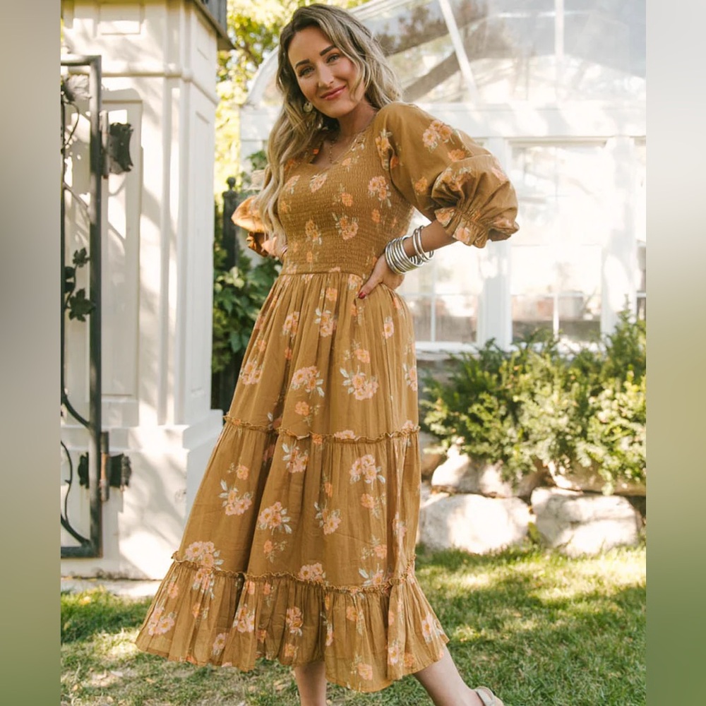 Ivy City Co Madeline Dress in Celeste Floral *PERFECT THANKSGIVING DRESS*